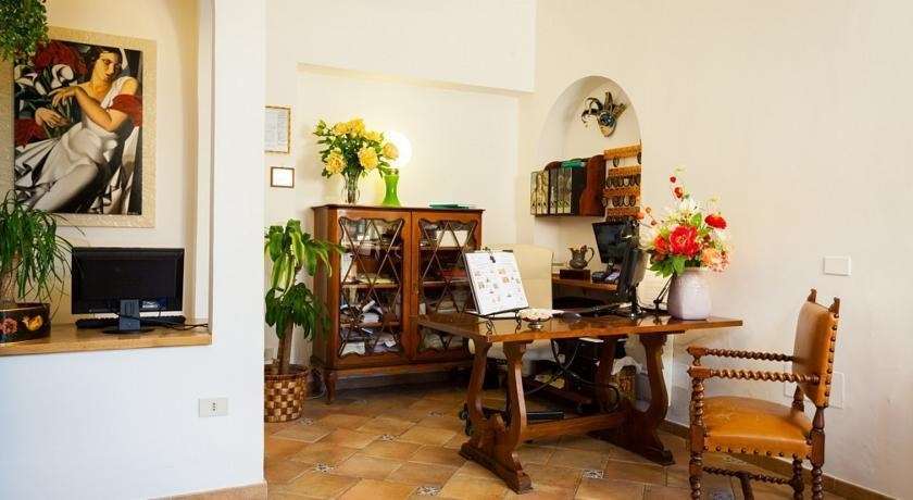 Orto Di Roma Hotel Interior photo